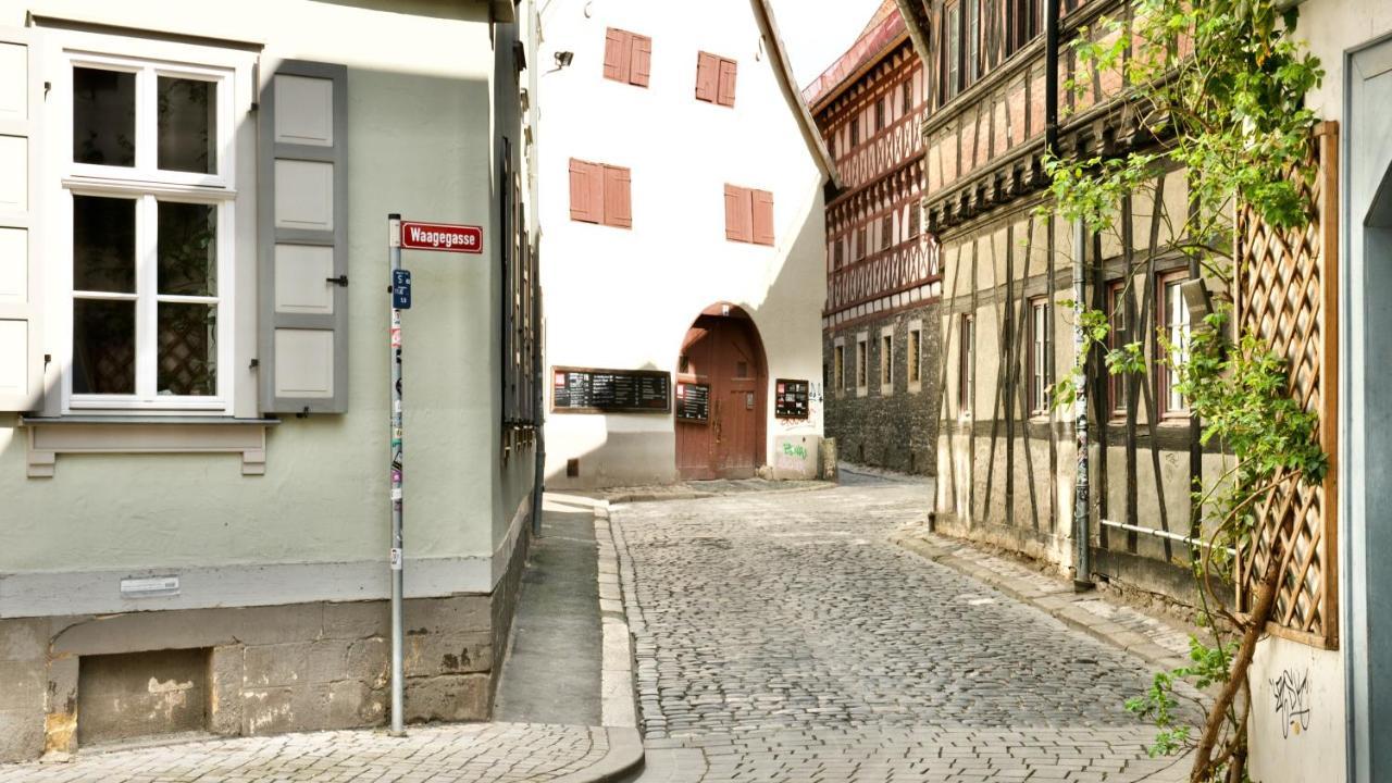 Gelber Loewe - Ferienwohnung In Der Erfurter Altstadt Exterior photo